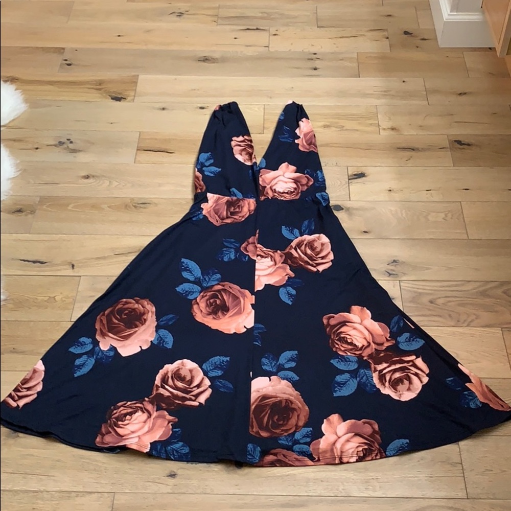 Socialite Navy Floral Print Fit & Flare Dress SZ M
